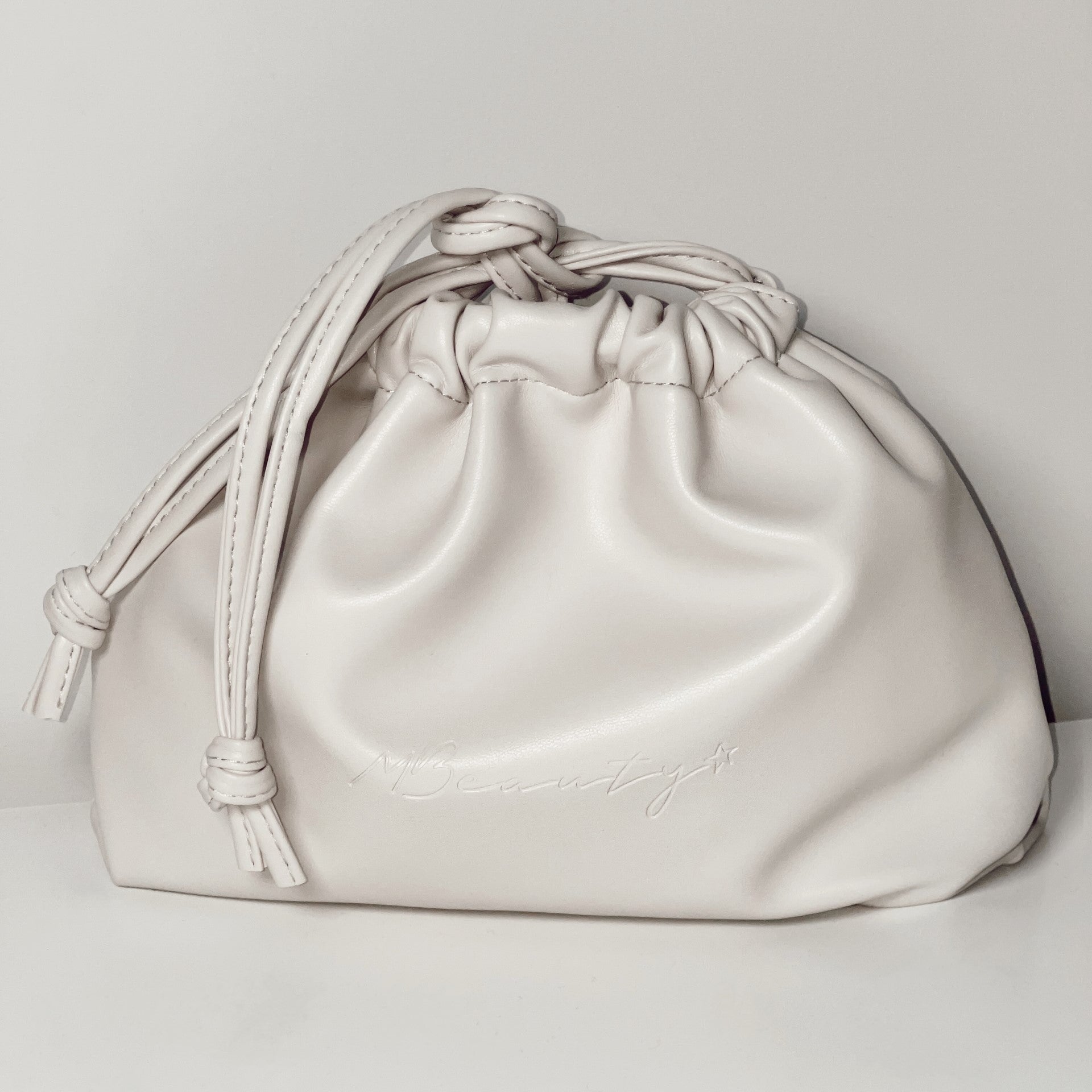 The Everyday MBag Tools MBeauty 