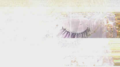 MBEAUTY presents our Red Carpet cruelty free silk lashes. Up to 20 uses per pair. Discover the most natural silk lashes in the maket. by Marielabagnato.com