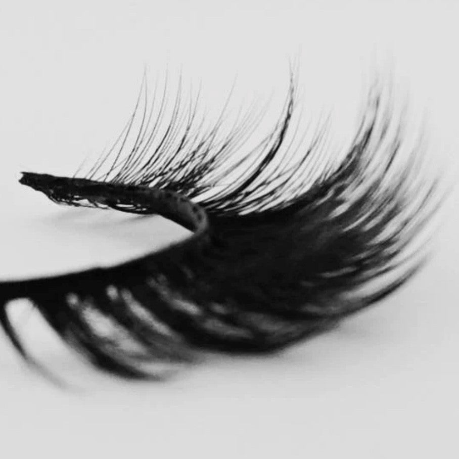 Red Carpet Lashes Lashes MBeauty 